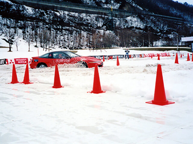 自動車メーカー主催　苗場